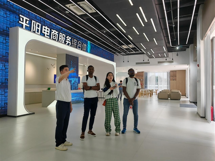 图片2.png 图片2.png